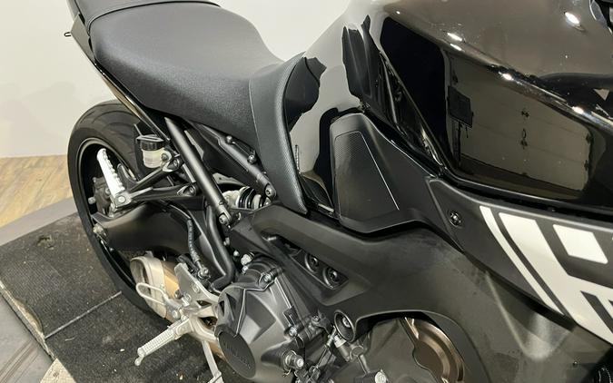 2016 Yamaha Motor Corp., USA FZ-09
