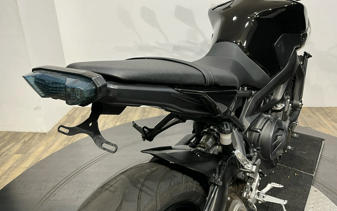 2016 Yamaha Motor Corp., USA FZ-09