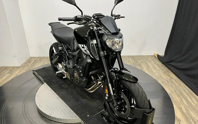 2016 Yamaha Motor Corp., USA FZ-09