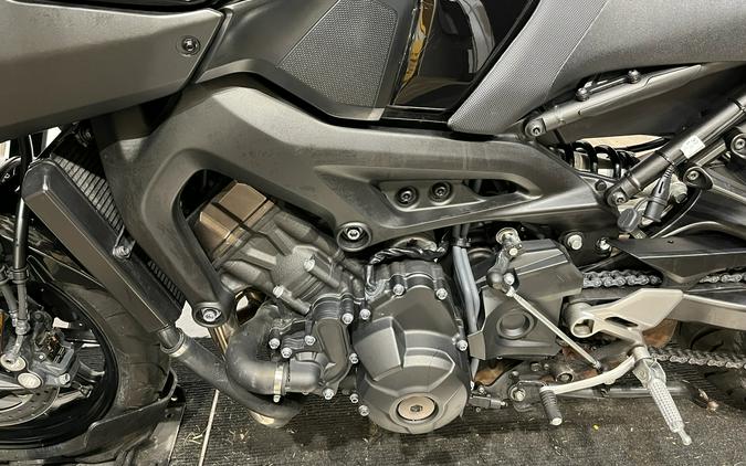 2016 Yamaha Motor Corp., USA FZ-09