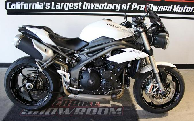 2019 Triumph Speed Triple S Crystal White