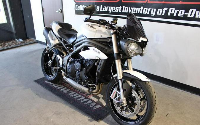 2019 Triumph Speed Triple S Crystal White