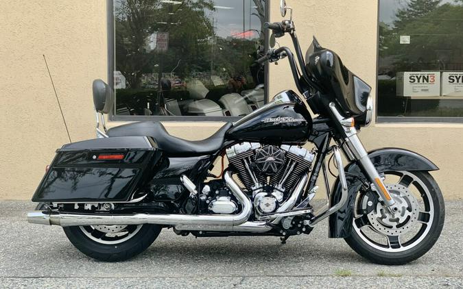 2011 Harley-Davidson Street Glide Vivid Black