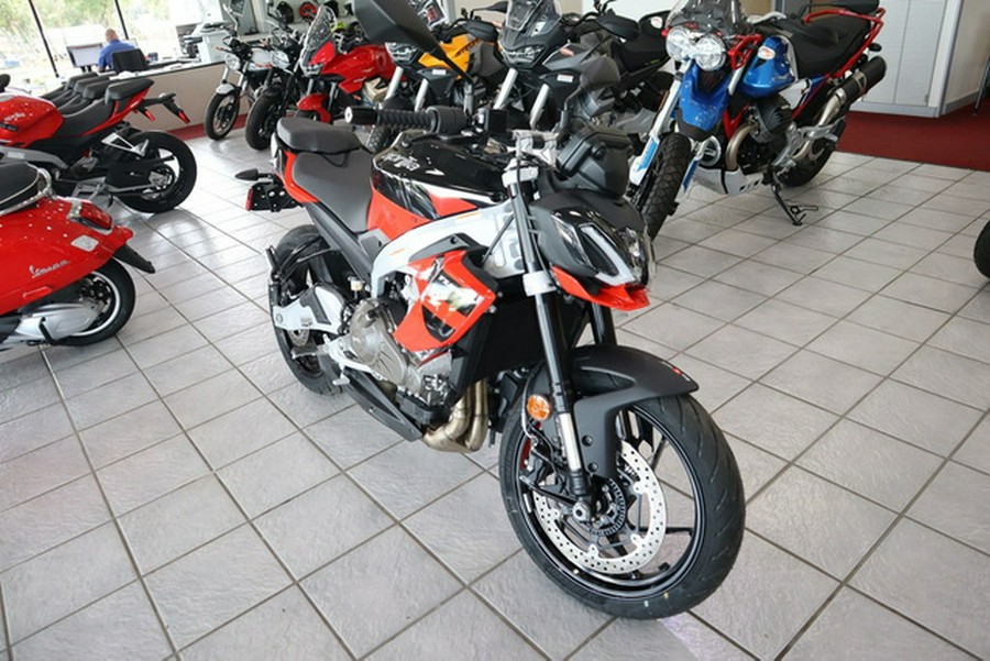 2026 Aprilia Tuono 457
