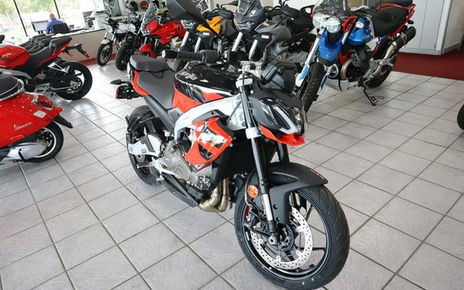 2026 Aprilia Tuono 457