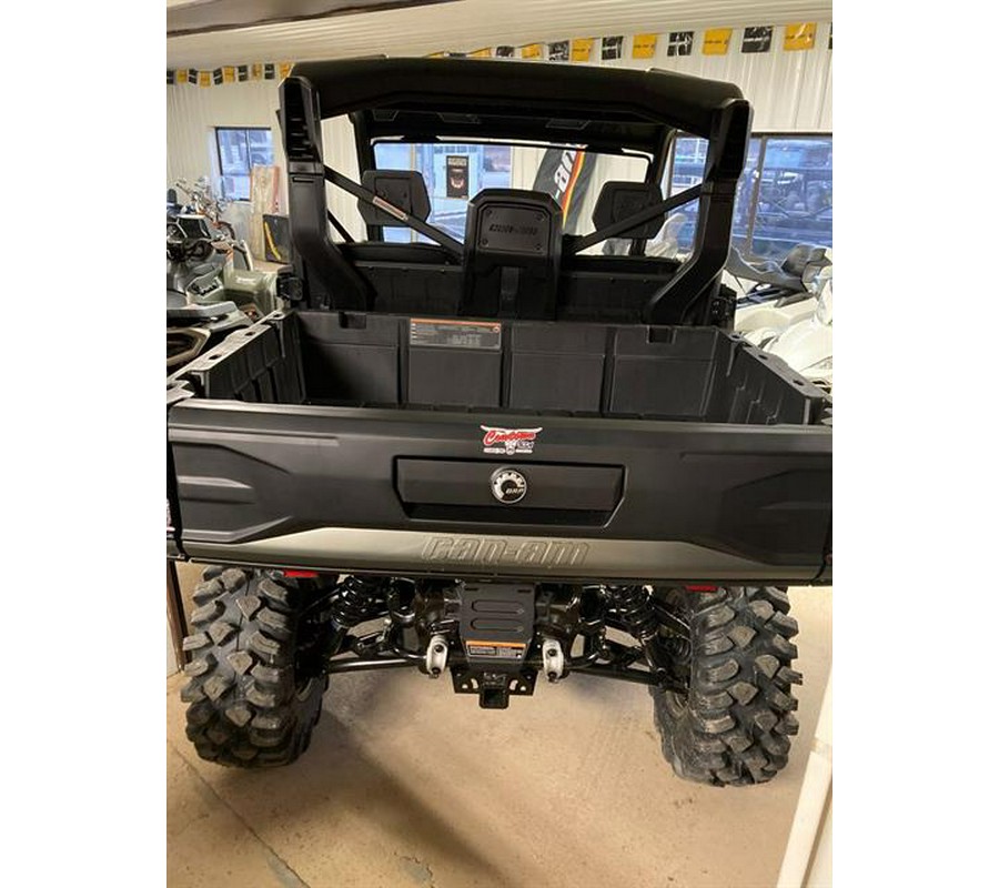 2026 Can-Am Defender X MR HD11 with Half-Doors