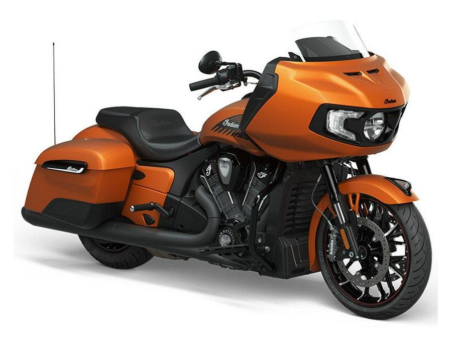 2022 Indian Motorcycle Challenger® Dark Horse® Icon