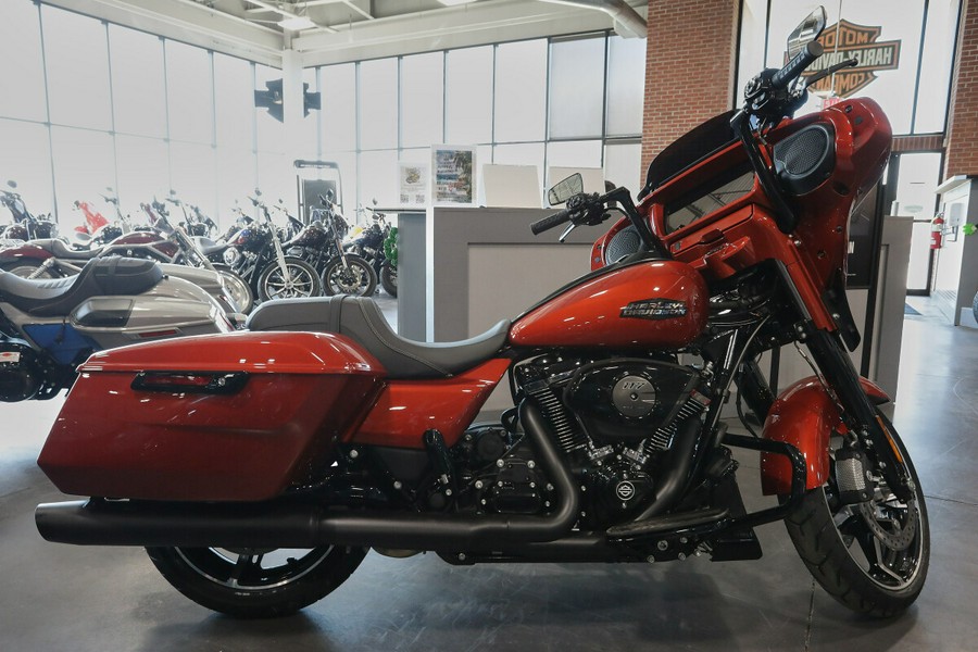 New 2024 Harley-Davidson Street Glide Grand American Touring For Sale Near Medina, Ohio