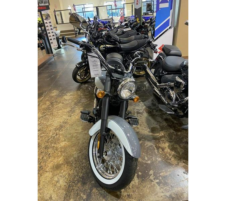 2024 Kawasaki Vulcan® 900 Classic