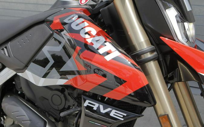 2026 Ducati Hypermotard 698 Mono RVE