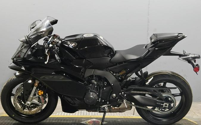 2027 Yamaha YZF-R9