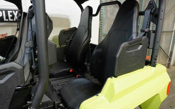 2026 Yamaha Wolverine Rmax4 1000 Compact R-Spec