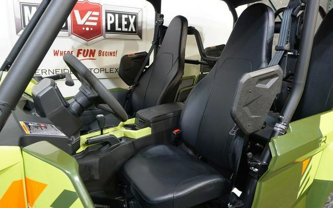 2026 Yamaha Wolverine Rmax4 1000 Compact R-Spec