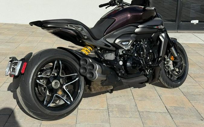 2026 Ducati XDiavel V4 Black Lava