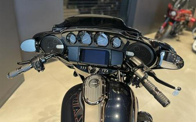 2022 Harley-Davidson CVO™ Street Glide®