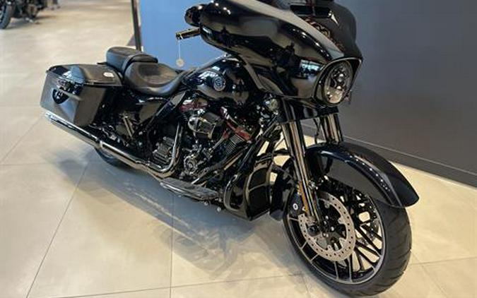 2022 Harley-Davidson CVO™ Street Glide®