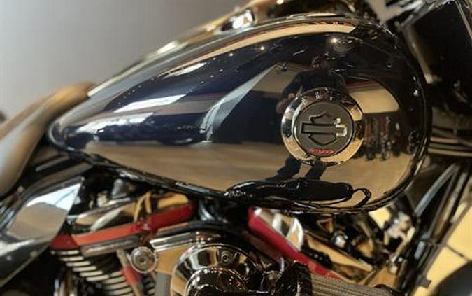 2022 Harley-Davidson CVO™ Street Glide®