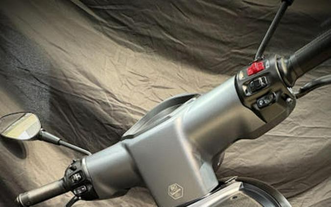 2027 Vespa GTS 310