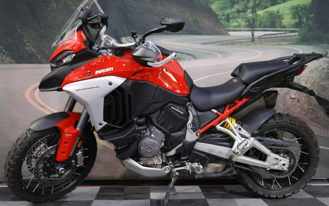 2024 Ducati Multistrada V4 S Travel & Radar Red