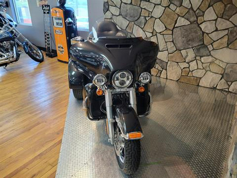 2018 Harley-Davidson Tri Glide® Ultra