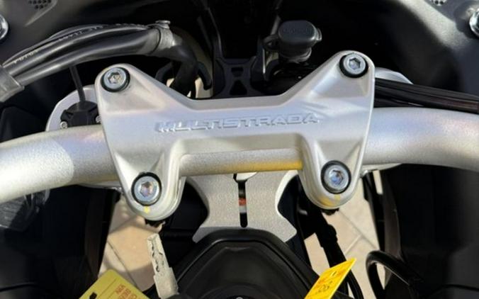 2025 Ducati Multistrada V2 S Storm Green