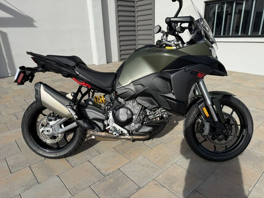 2025 Ducati Multistrada V2 S Storm Green