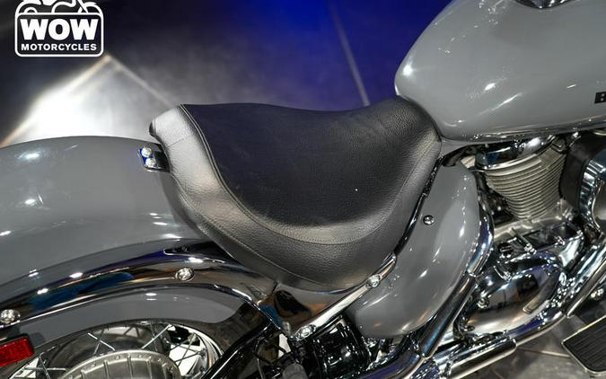 2025 Suzuki C50 BOULEVARD