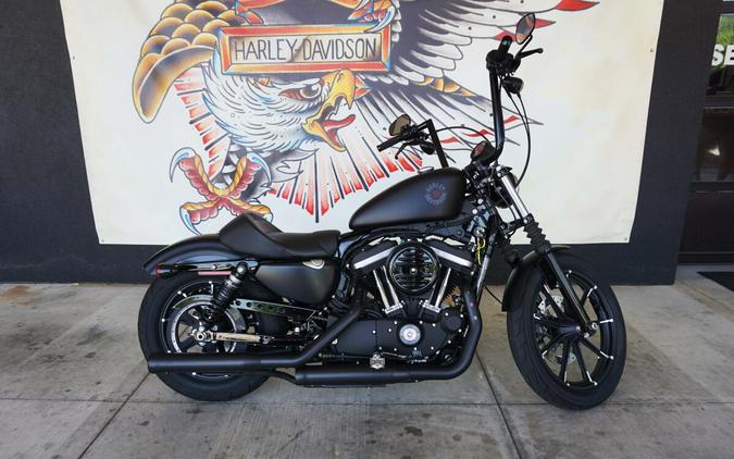 2022 Harley-Davidson Iron 883 Black Denim