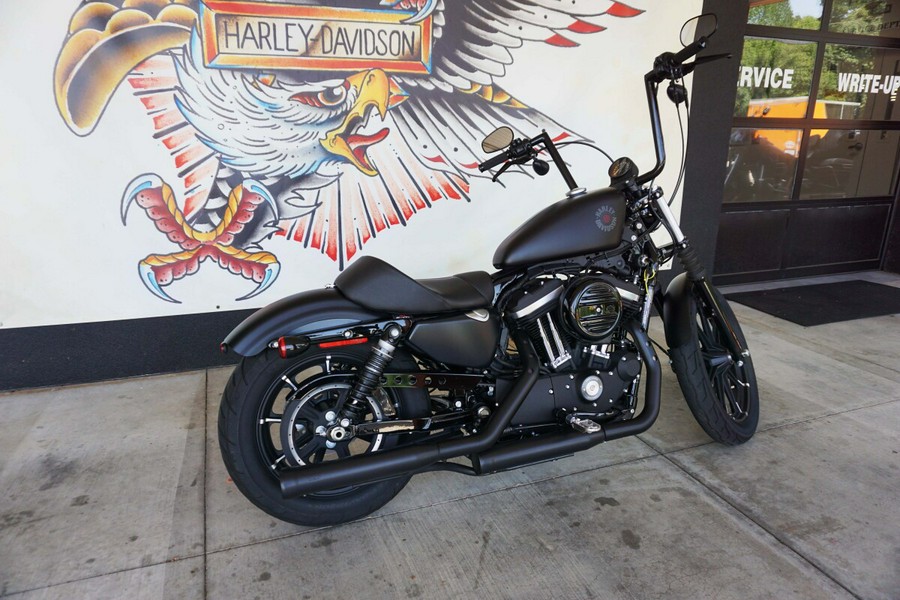 2022 Harley-Davidson Iron 883 Black Denim