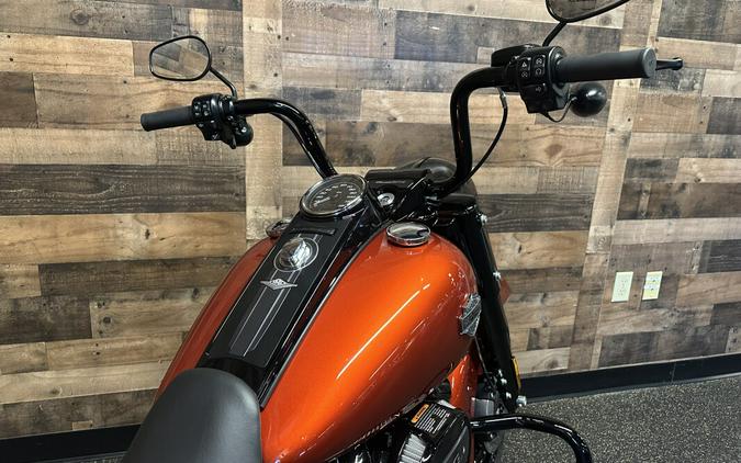2025 Harley-Davidson® Road King® Special Whiskey Fire FLHRXS