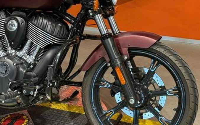 2023 Indian Motorcycle® Chief® ABS Maroon Metallic Smoke