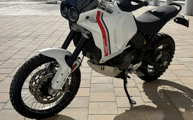2025 Ducati DesertX
