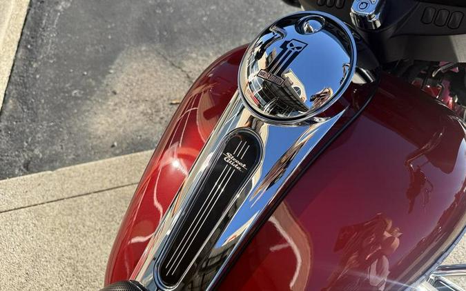 2018 Harley-Davidson® FLHX - Street Glide®