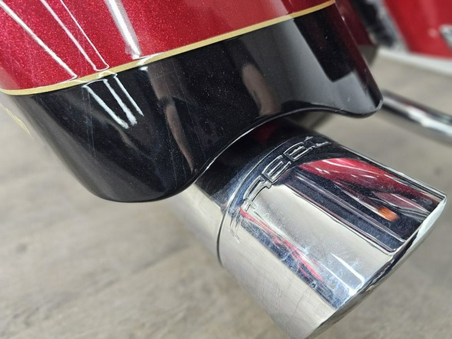 2019 Indian Roadmaster Elite Wildfire Red Candy/Thunder Black Crystal/24k Gold
