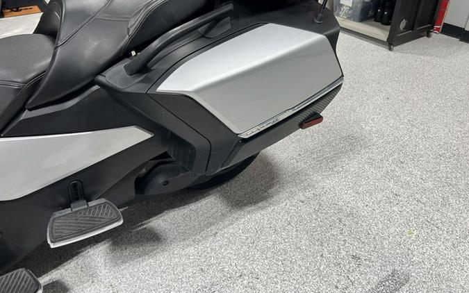 2022 Can-Am Spyder RT Limited Chrome Wheels
