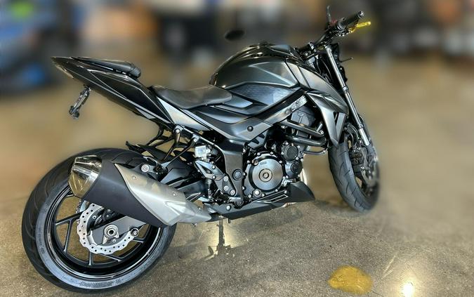 2022 Suzuki GSX-S750Z ABS