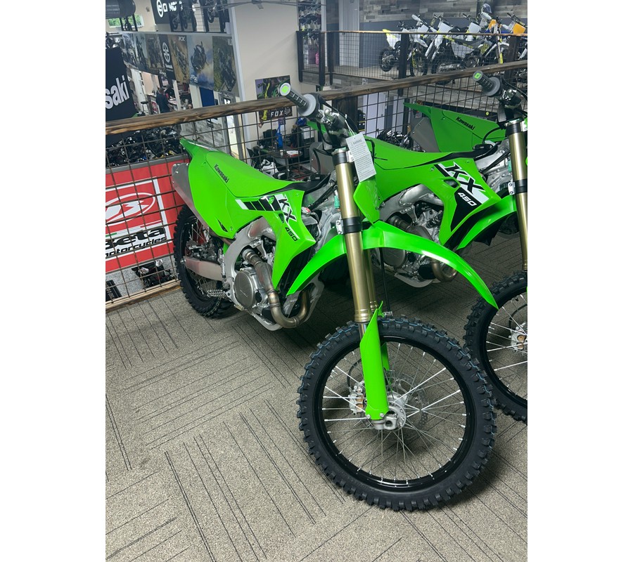 2025 Kawasaki KX™ 450