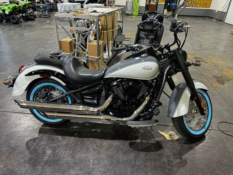 2024 Kawasaki Vulcan® 900 Classic