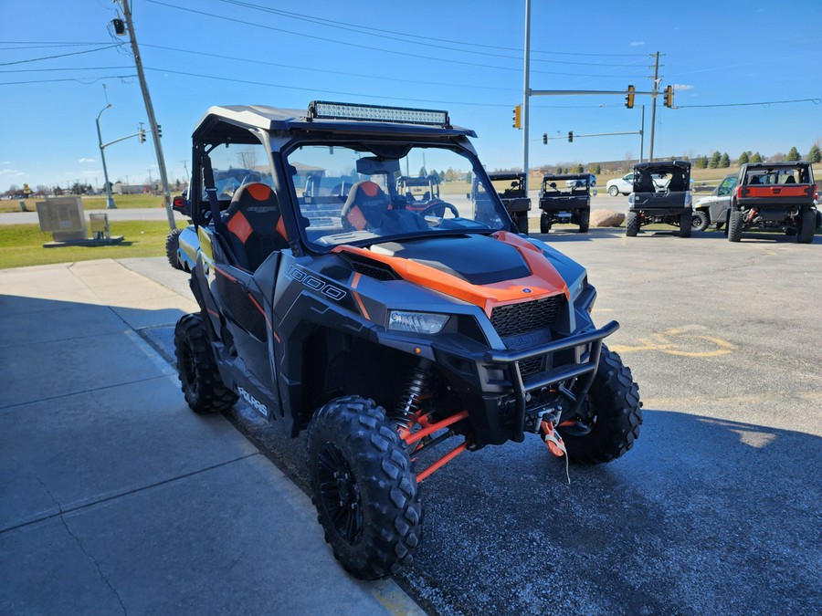 2017 Polaris General 1000 EPS Deluxe