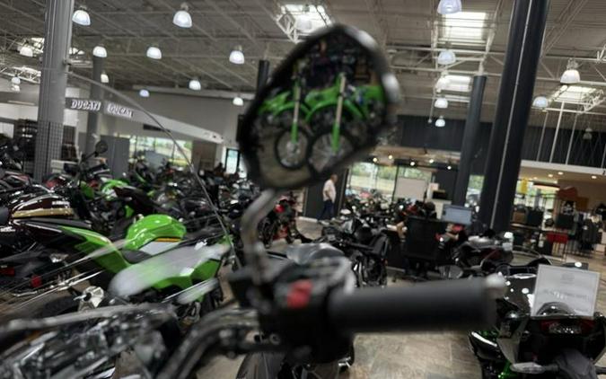 2025 Kawasaki Vulcan® 900 Classic LT