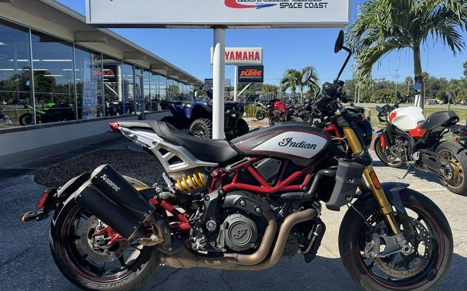 2022 Indian Motorcycle® FTR R Carbon Carbon Fiber
