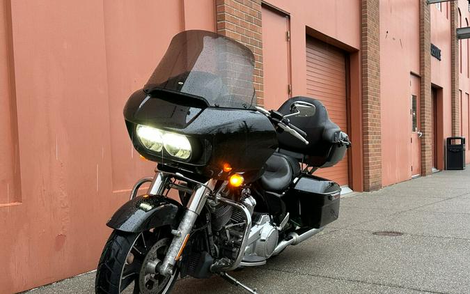 2020 Harley-Davidson® Road Glide® Vivid Black