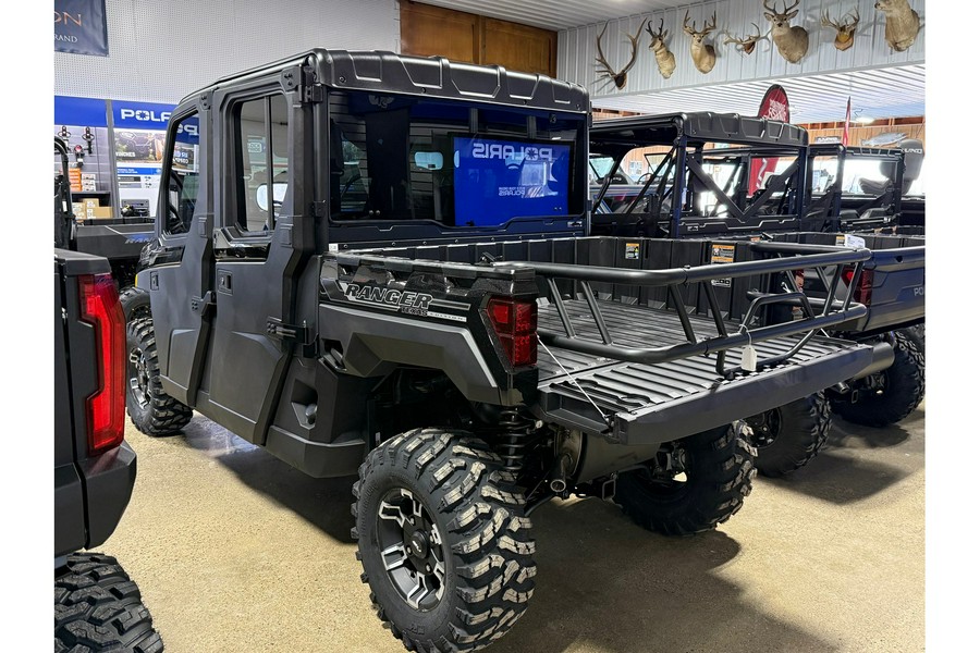 2026 Polaris Ranger Crew® XP 1000 NorthStar EditionTexas Edition (Shown with optional box extender.)
