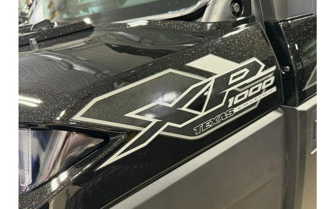 2026 Polaris Ranger Crew® XP 1000 NorthStar EditionTexas Edition (Shown with optional box extender.)