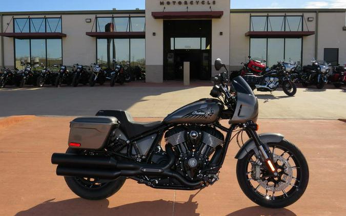 2025 Indian Motorcycle® Sport Chief RT Heavy Metal
