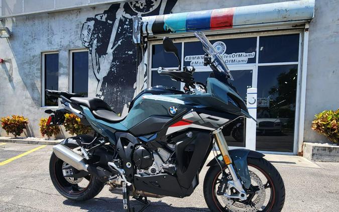 2026 BMW S 1000 XR