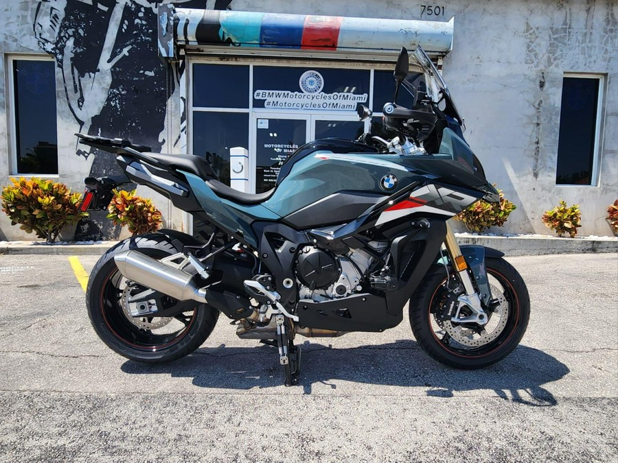 2026 BMW S 1000 XR