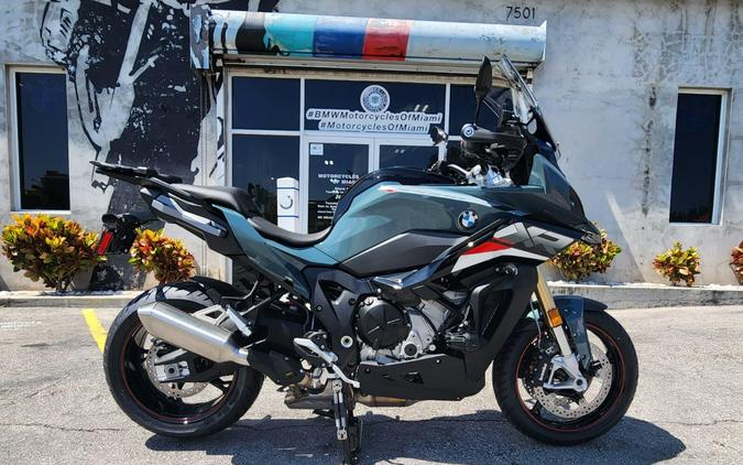 2026 BMW S 1000 XR