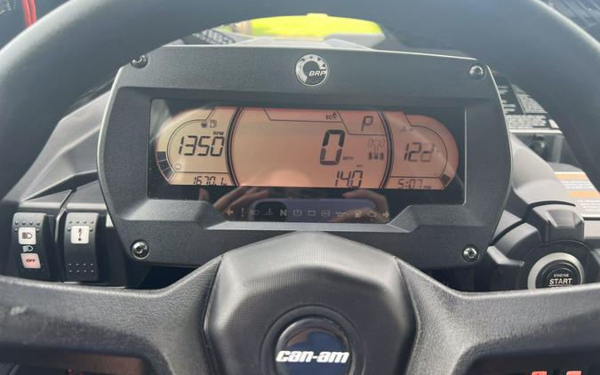 2024 Can-Am® Commander MAX XT 1000R