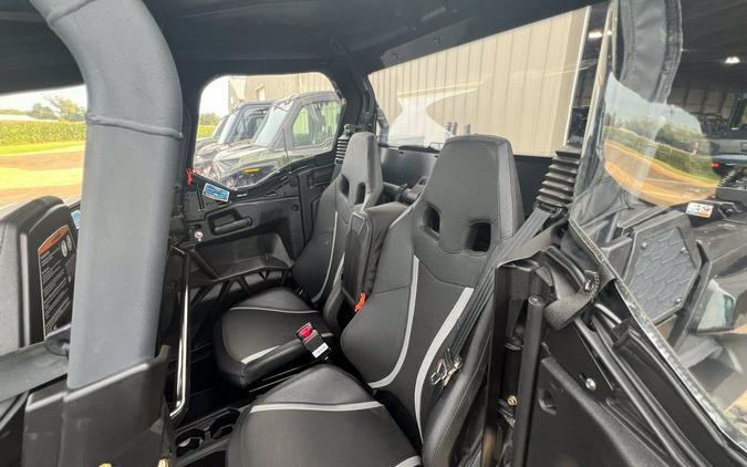 2024 Can-Am® Commander MAX XT 1000R